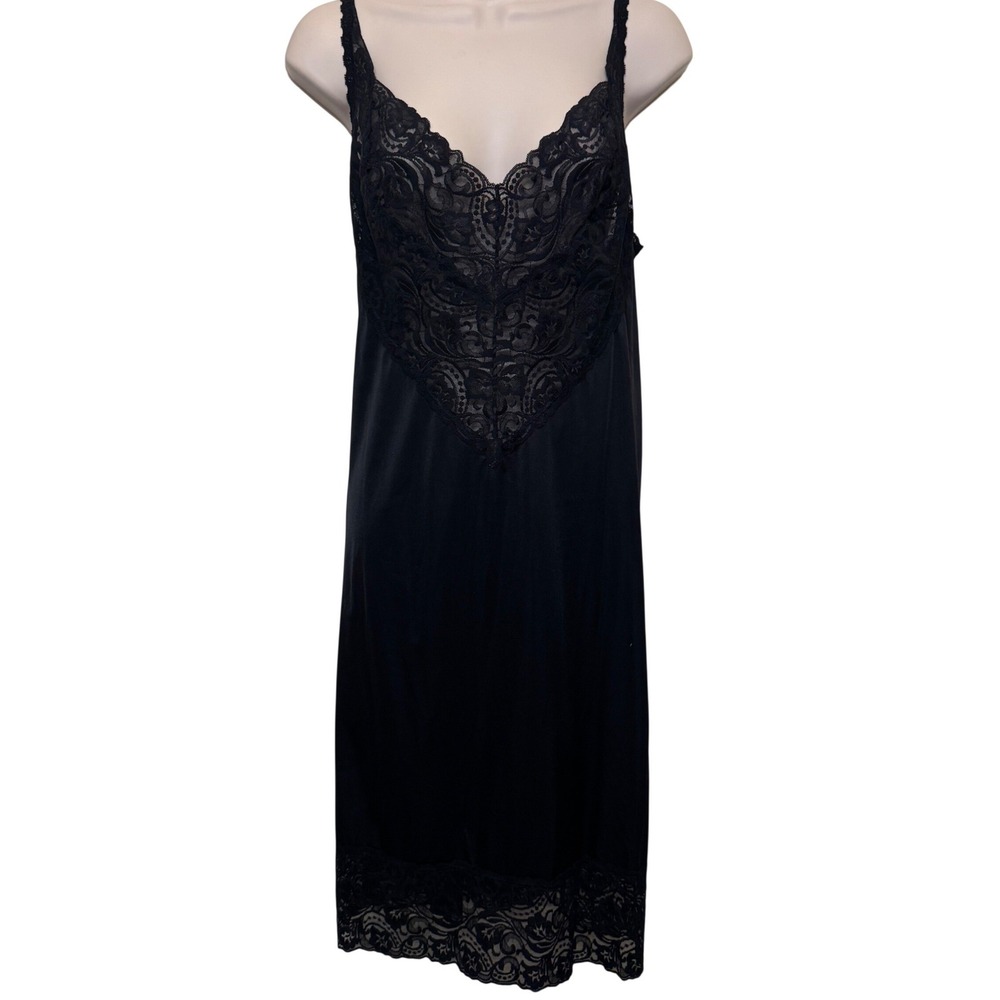 Vanity Fair Womens Full Slip Size 44 Black Lace Trim Vintage Coquette Lingerie